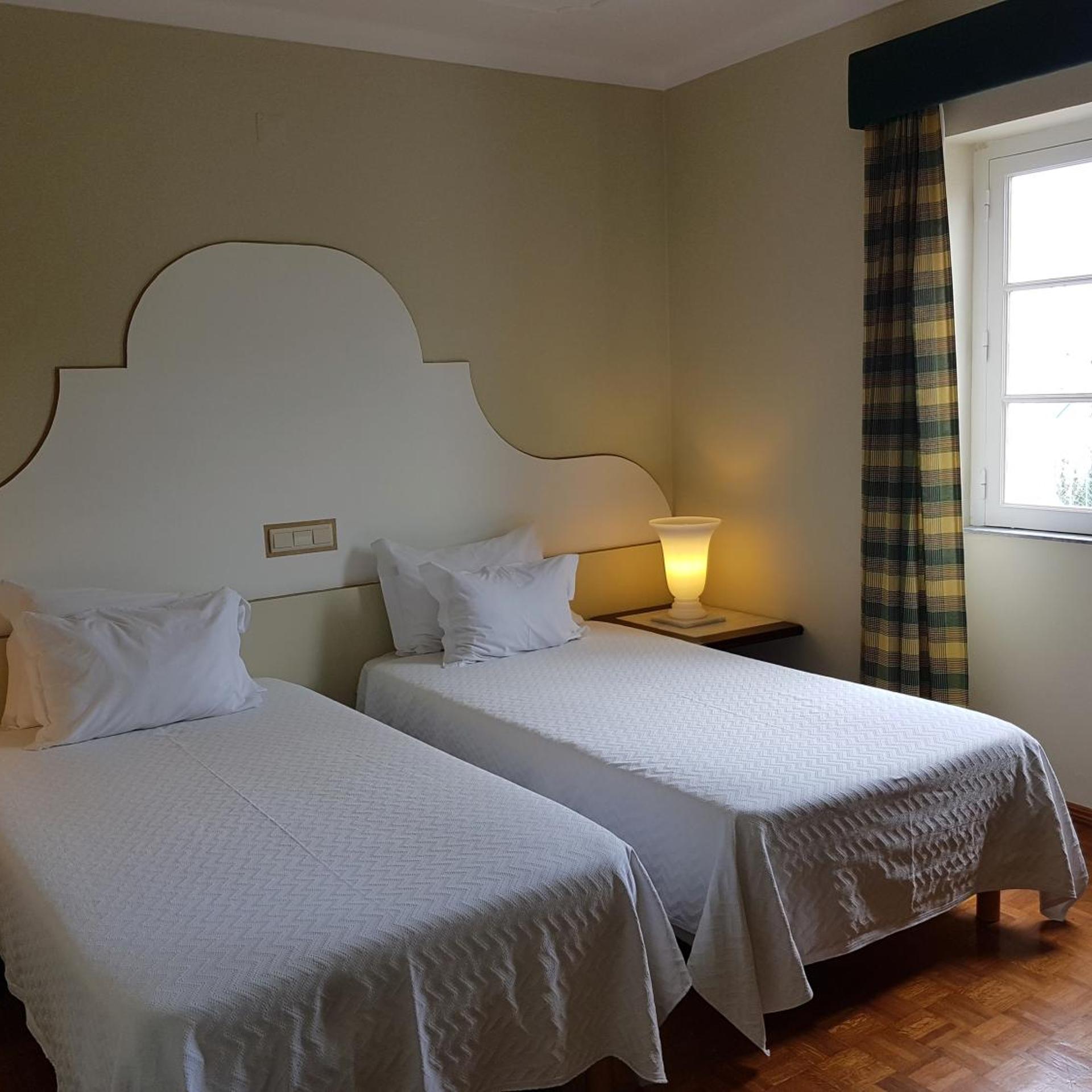 2 Bedrooms, Apartment