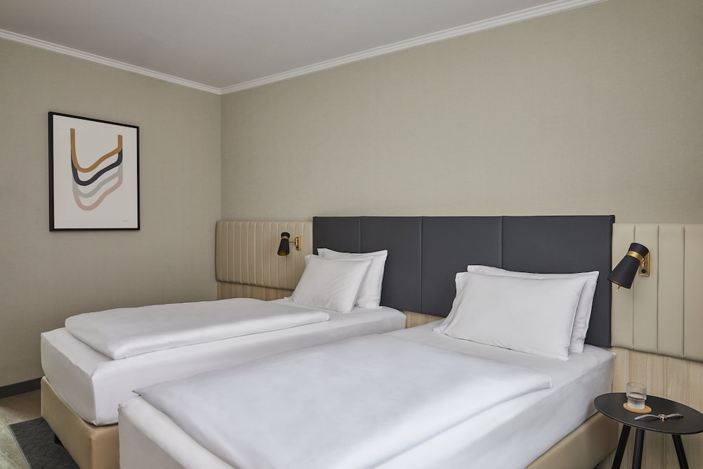 Crowne Plaza Hamburg - City Alster 18/82