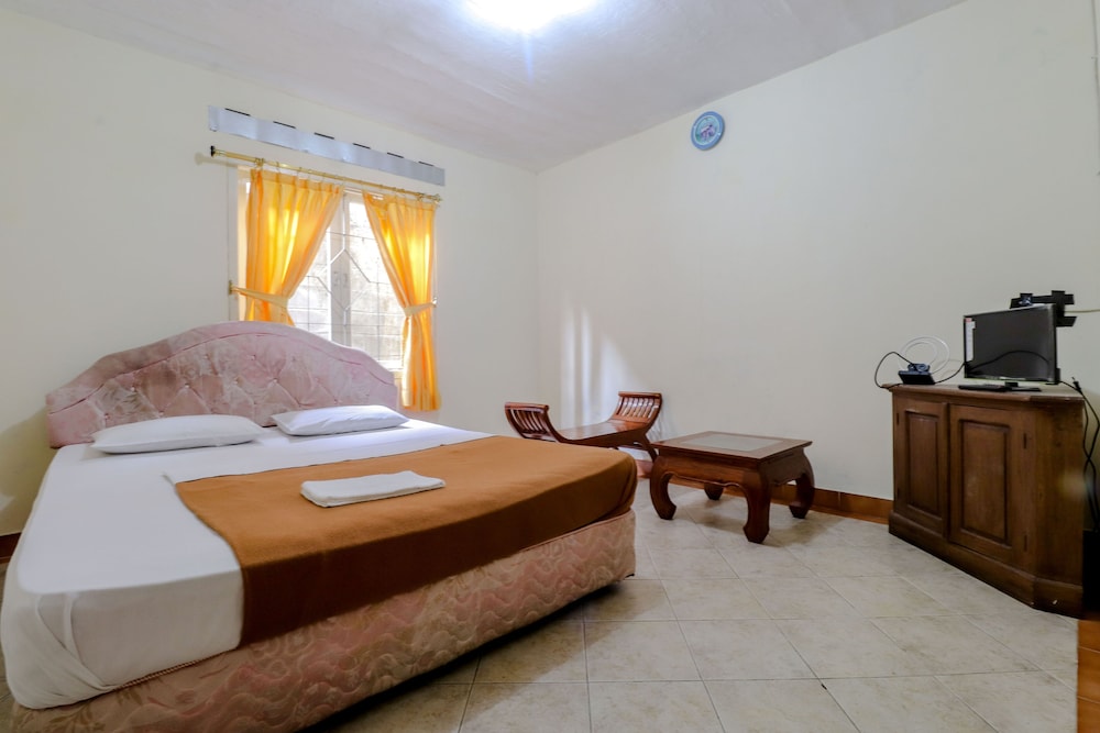Hotel Kayu Manis by ZUZU 33/48