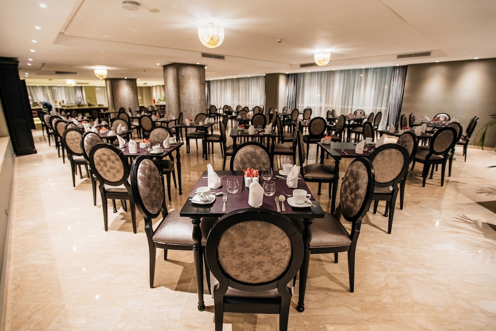 Mogador Marina Casablanca 52/72