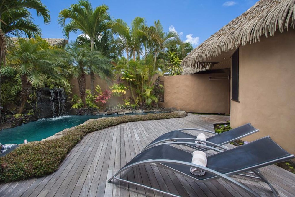 RUMOURS LUXURY VILLAS & SPA 25/60
