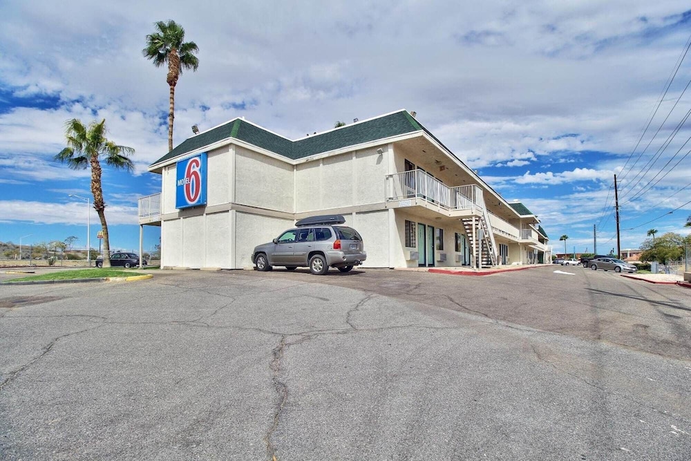 Motel6 Yuma, AZ - East 56/66