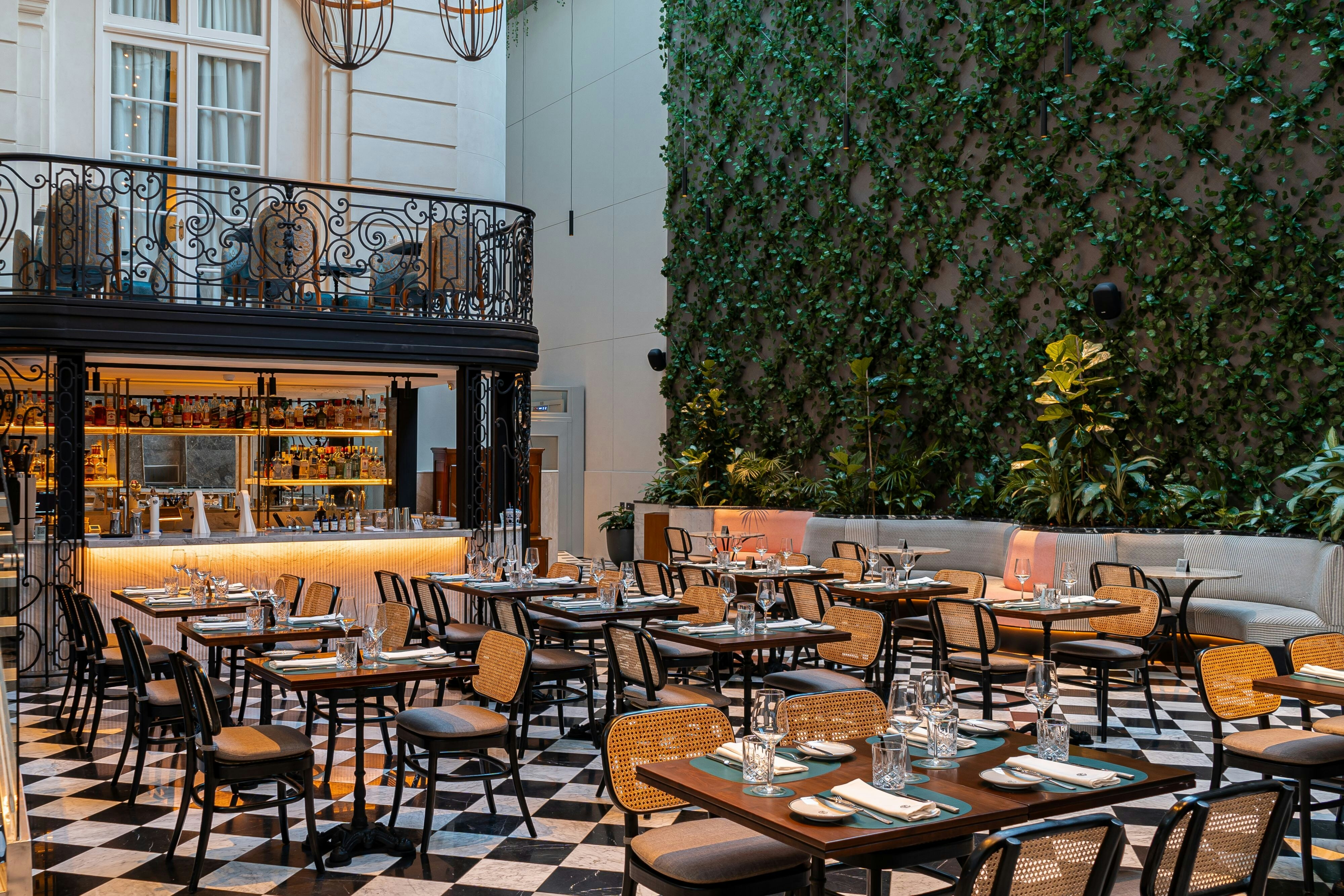 Recoleta Grand Hotel 38/52