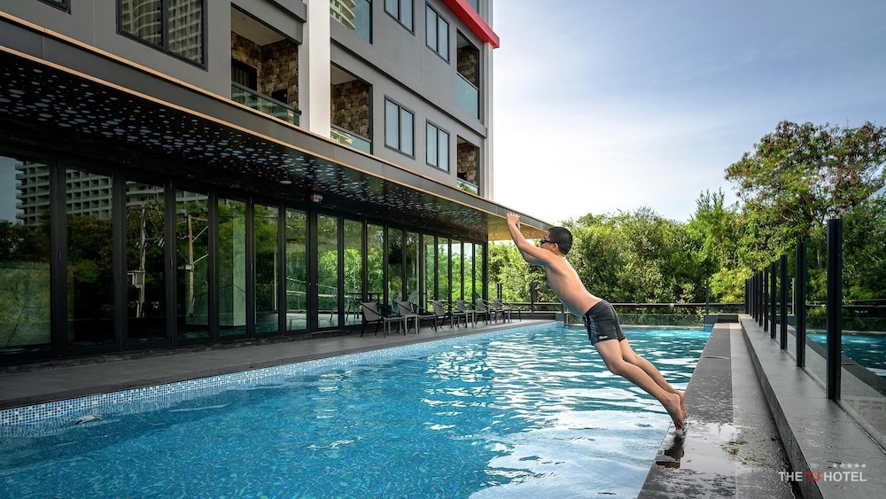 The TJ Hotel Pattaya 43/49