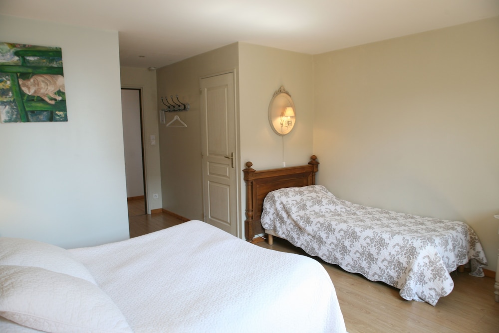 La Ferme Des Buis 22/50