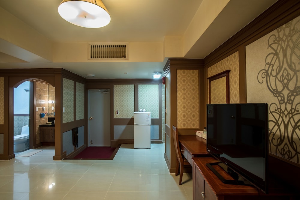Jeju Gaia Hotel 6/28