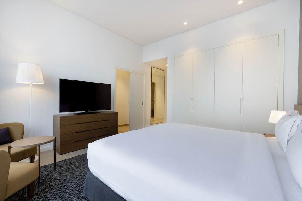 Aleph Doha Residences Curio Collection By Hilton 7/49