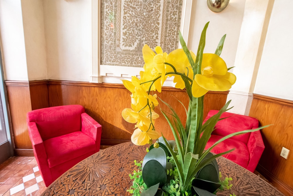 Stillwell Hotel 14/16