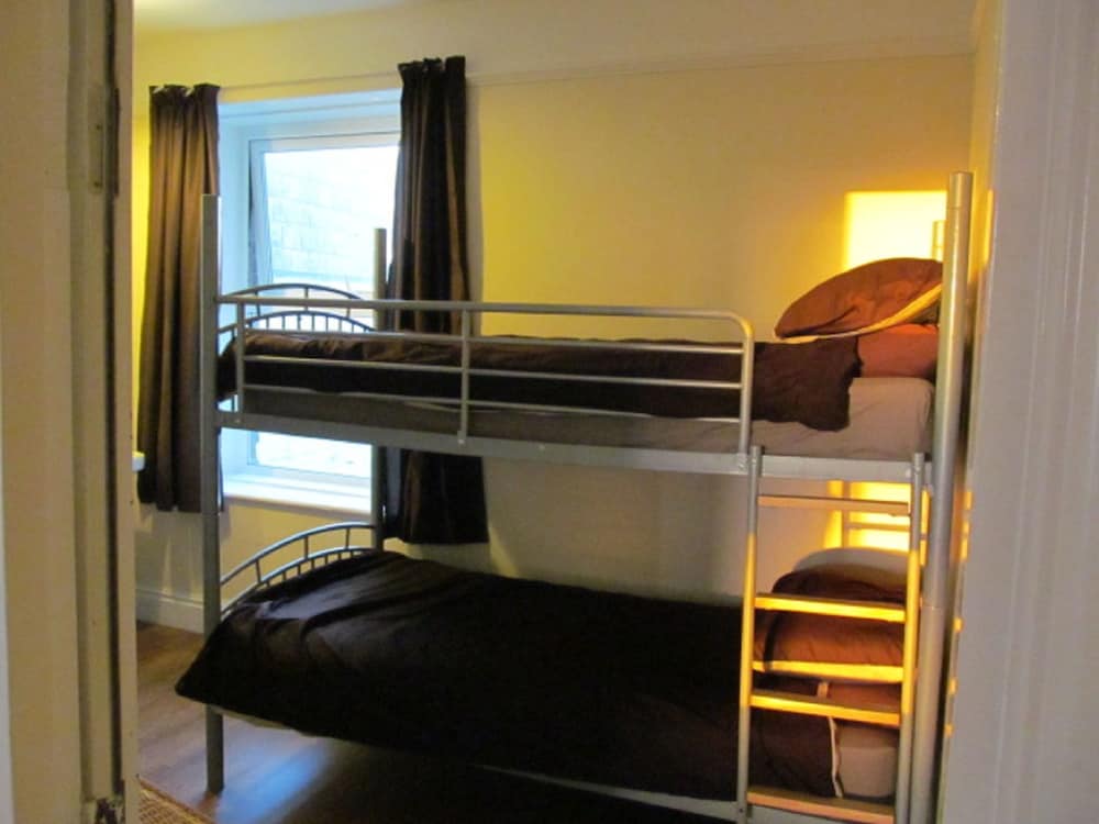 Breakers Lodge - Hostel 24/65