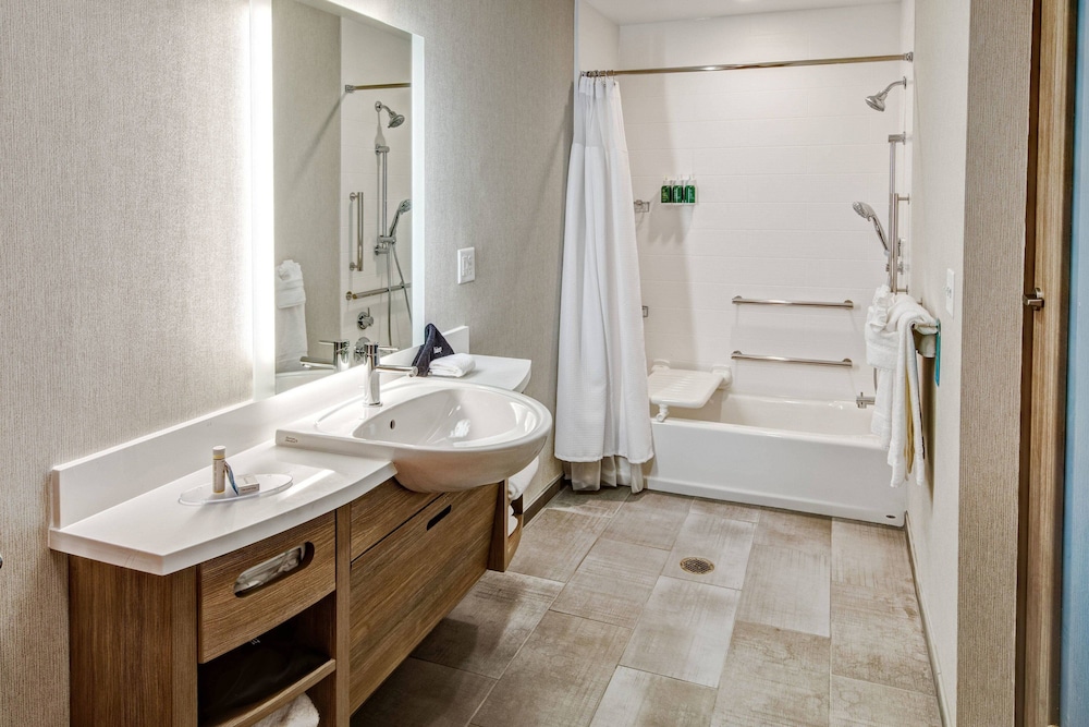 Springhill Suites Nashville Brentwood 12/51