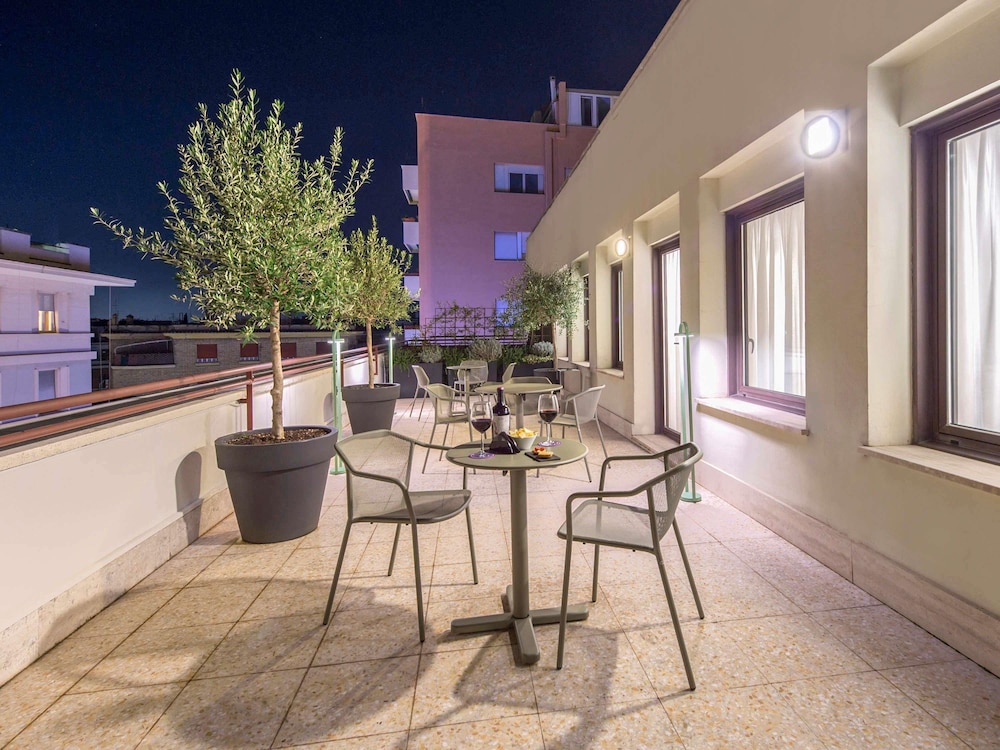 Mercure Roma Piazza Bologna 48/76