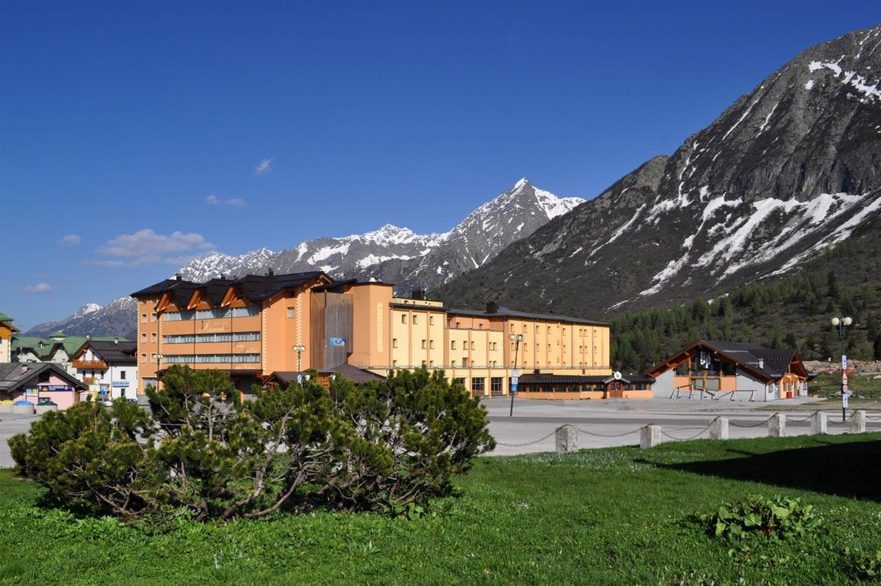 Grand Hotel Miramonti 40/41