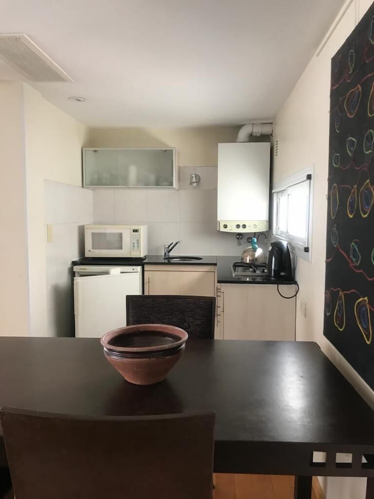 ART SUITES 9/51