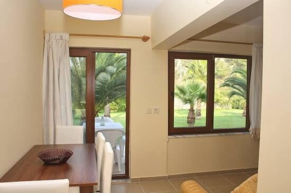 The Palm Apart Sarigerme 50/50