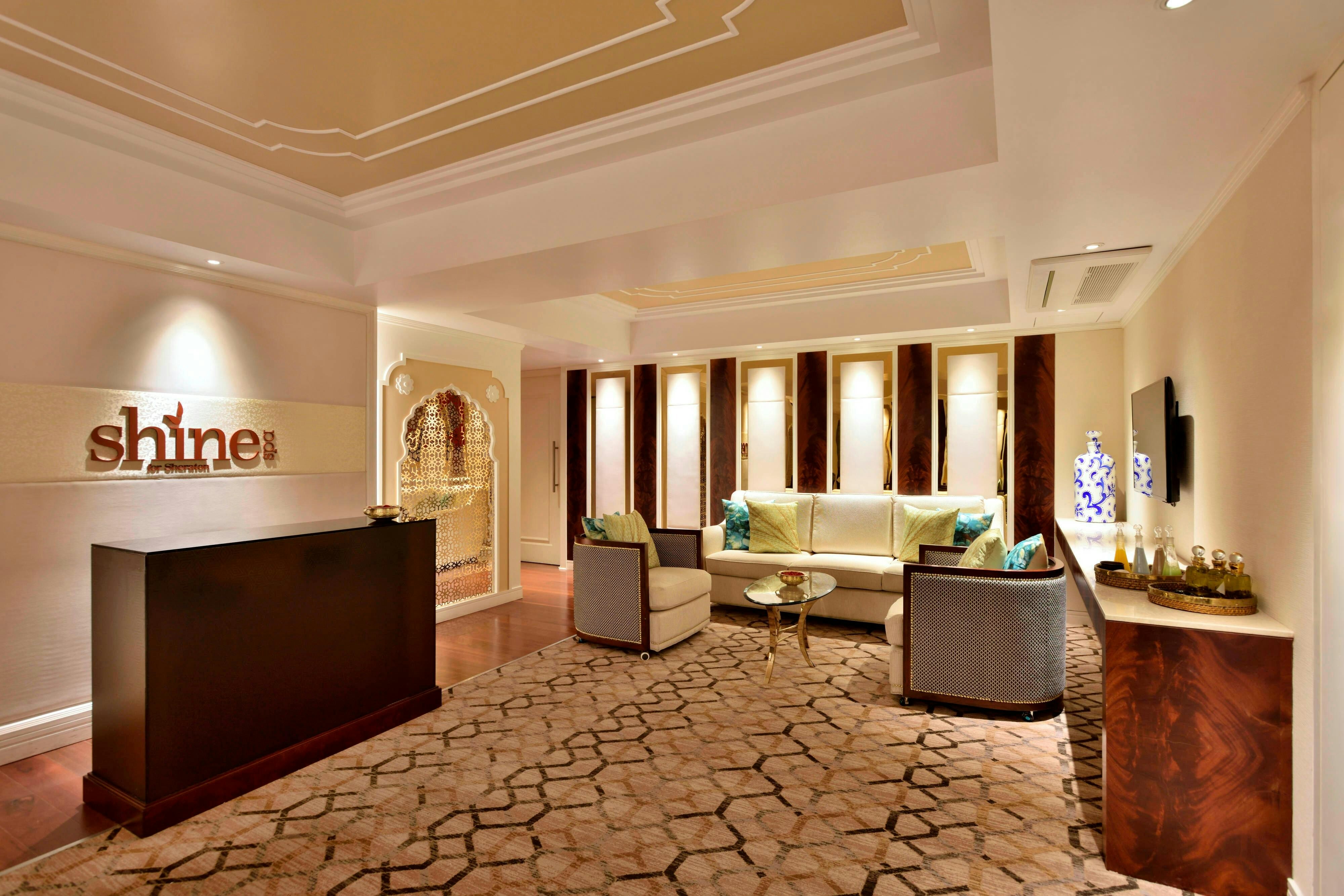 Sheraton Grand Pune Bund Garden Hotel 13/60