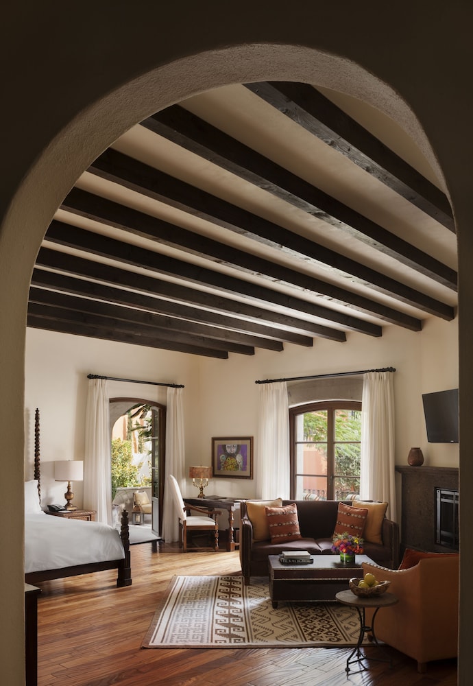 Rosewood San Miguel de Allende 54/76