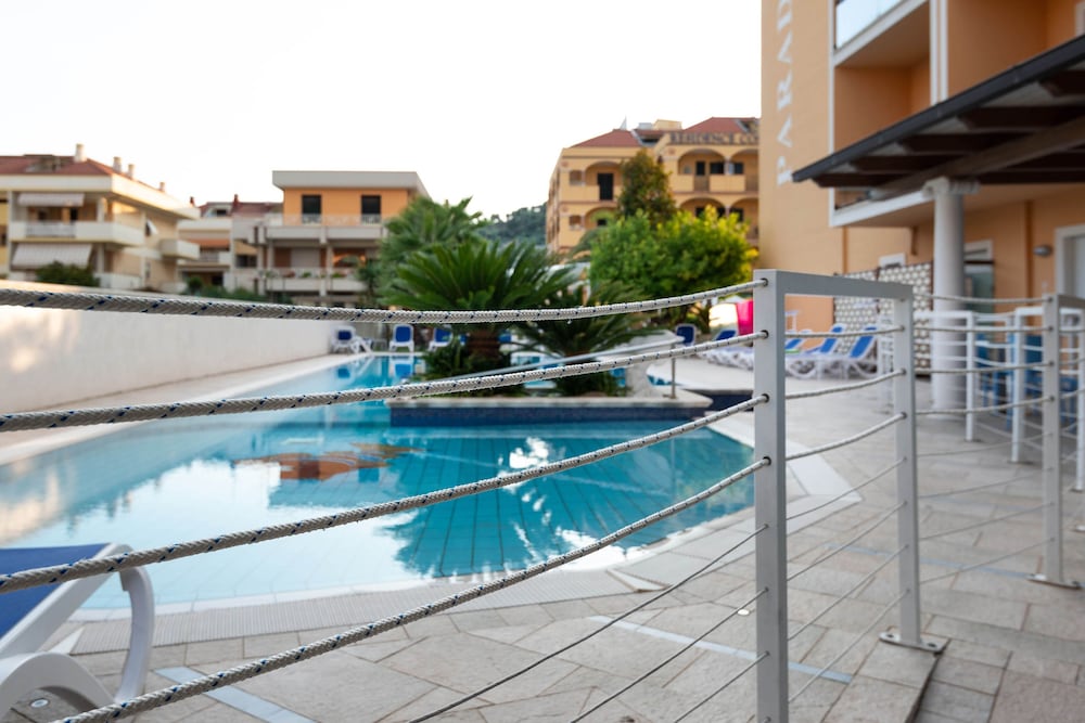 Hotel Paradiso Grottammare 46/50
