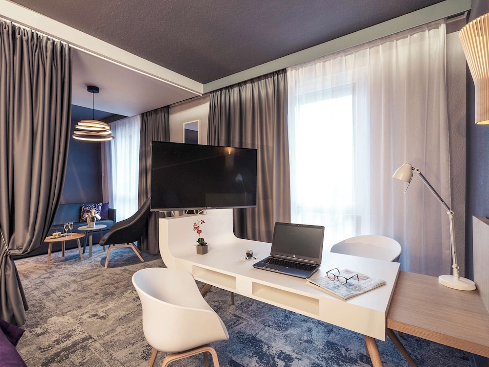 Mercure La Roche Sur Yon Centre 21/76