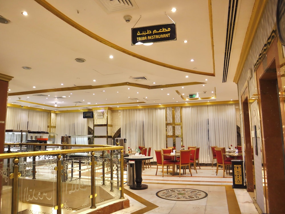 فندق زوار العالمي(Zowar Alalami hotel) 36/43