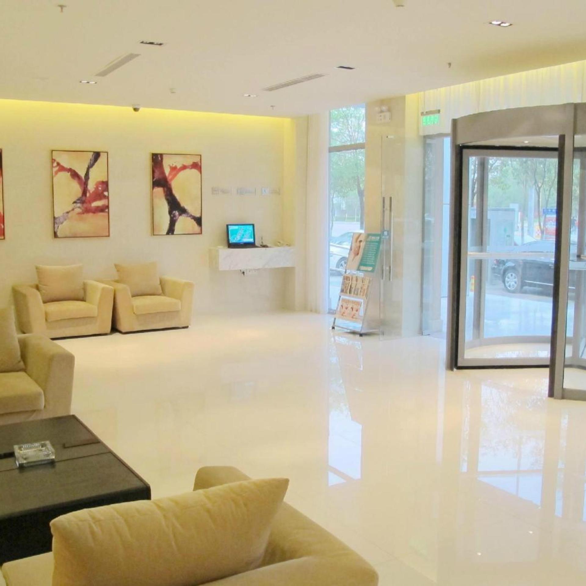 Jinjiang Inn Select (Shenyang North Railway Station Huigong Square) 38/43