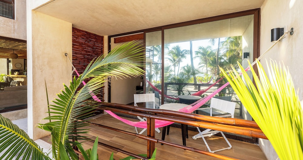 Hotel Los Arrecifes 33/50