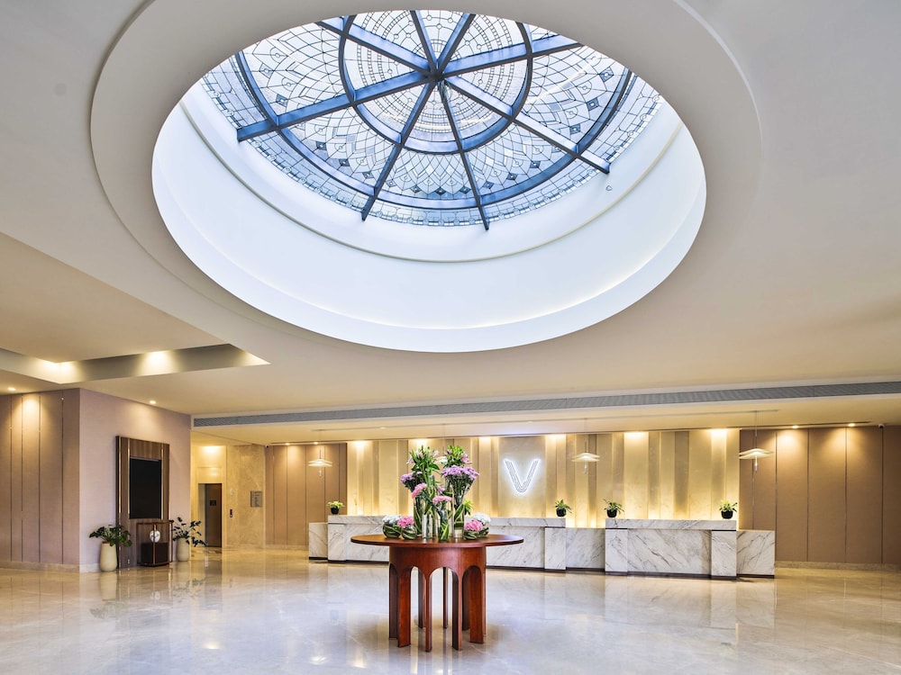 Vivanta Ahmedabad Sg Highway 31/47