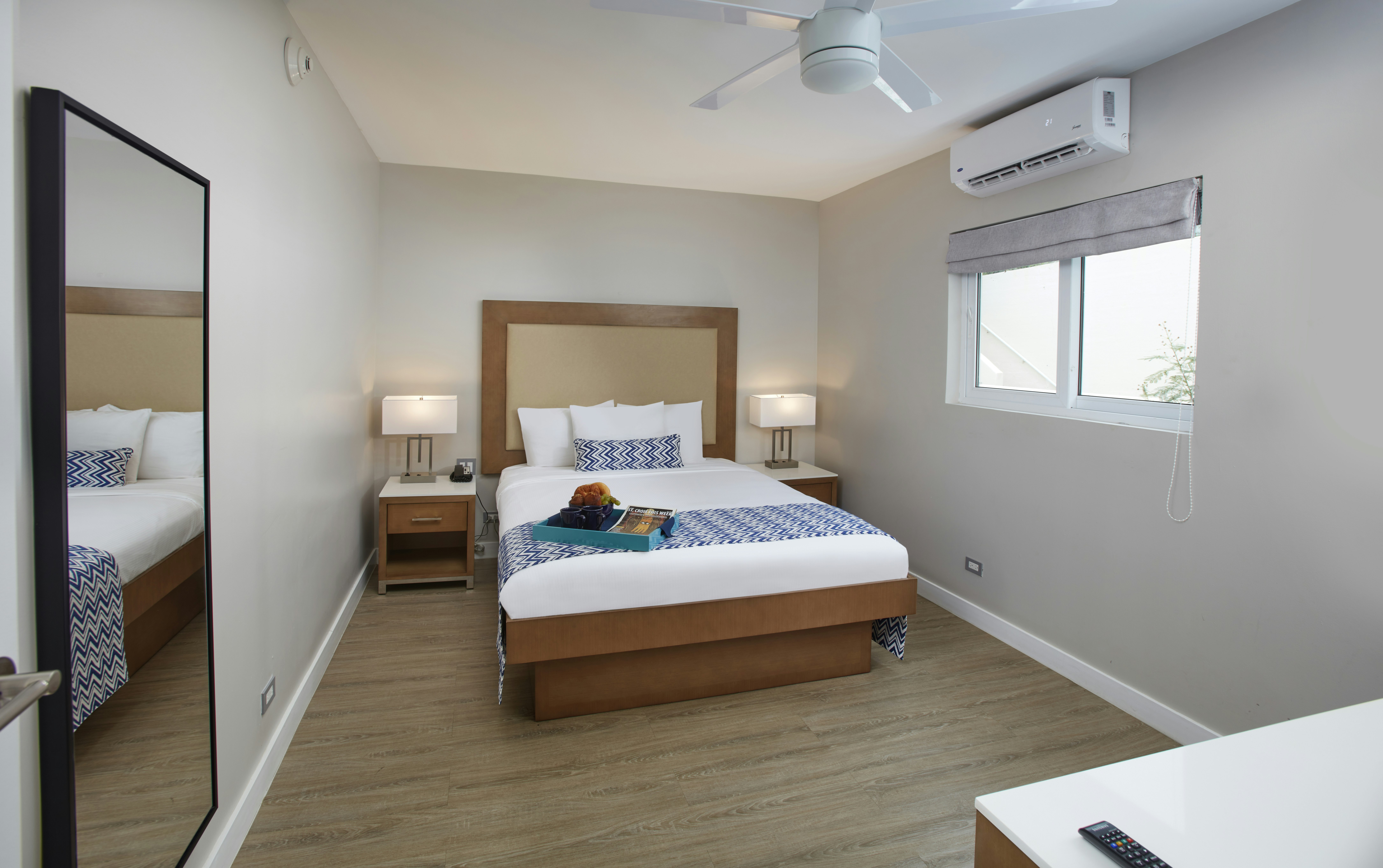 1 Bedroom, Suite, Hill Side