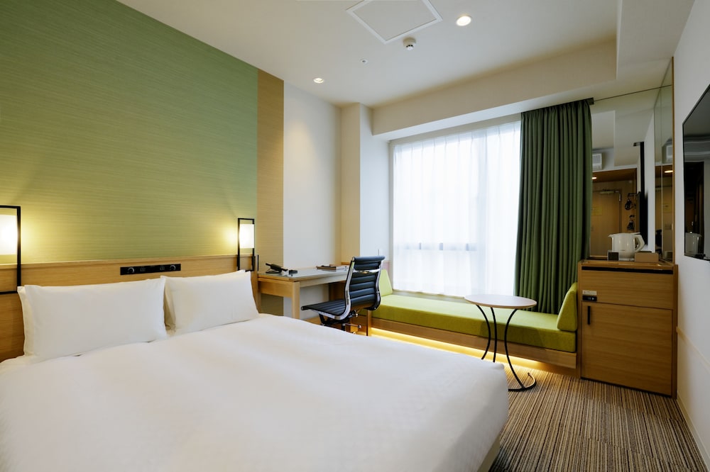 ROOM, DOUBLE BED