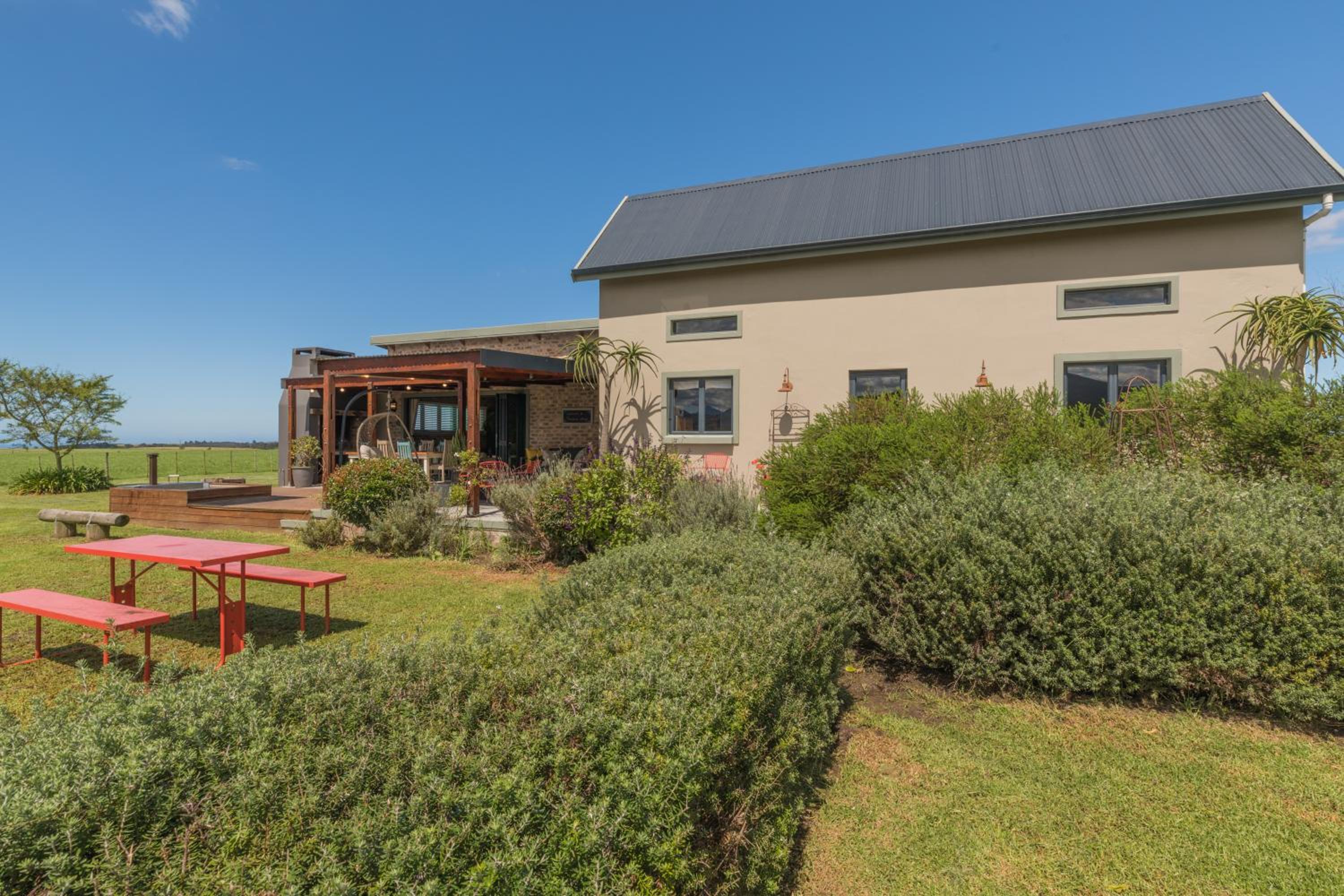 Libertas Guest Farm 28/34