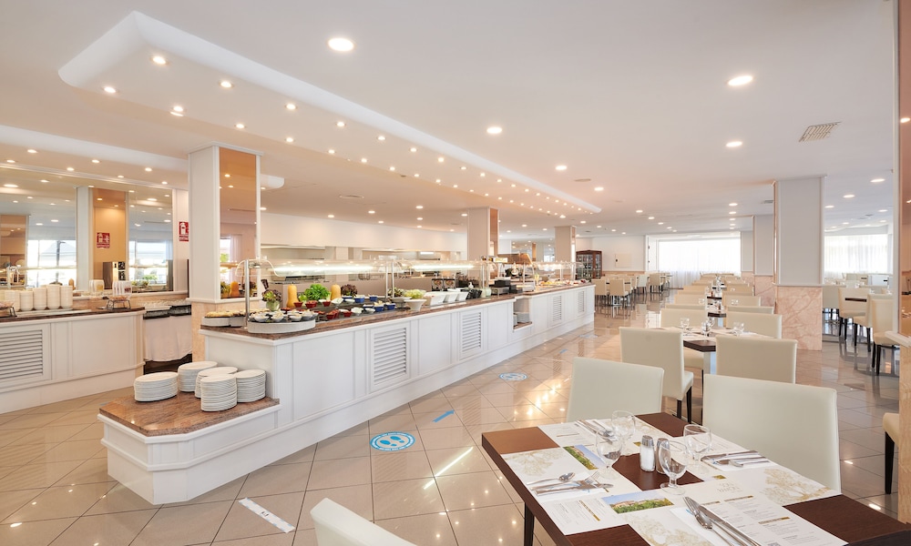 Grupotel Alcudia Suite 35/50