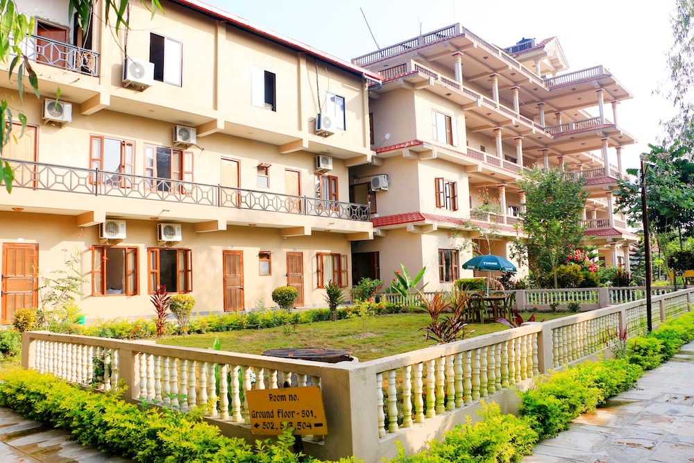Hotel Royal Safari 9/50