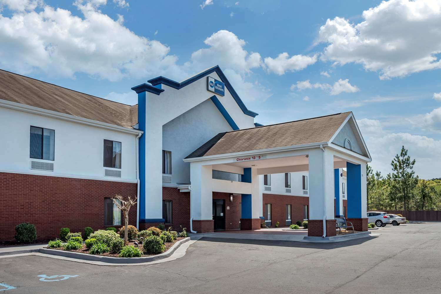 Best Western Troy Inn 1/15