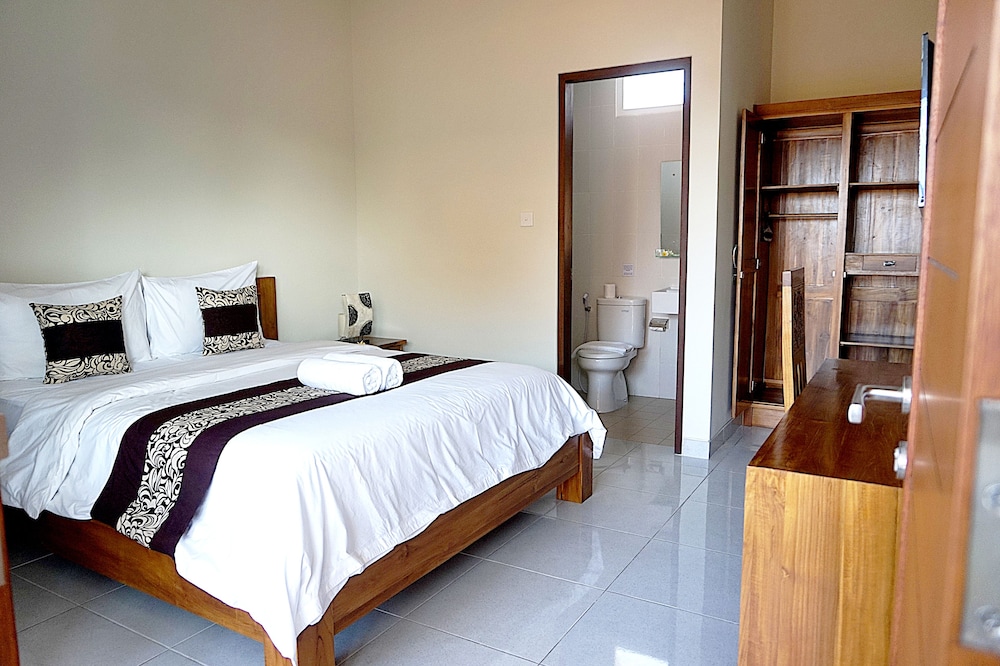 SUPERIOR, DOUBLE BED
