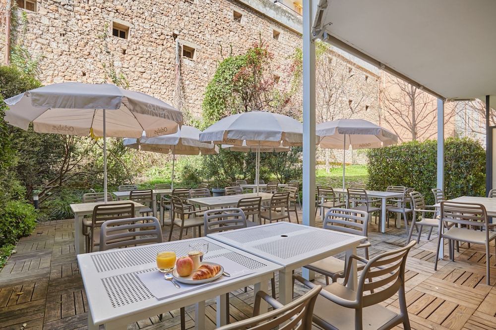 Appart'hotel Odalys City Monaco Les Hauts de la Principaute 64/80