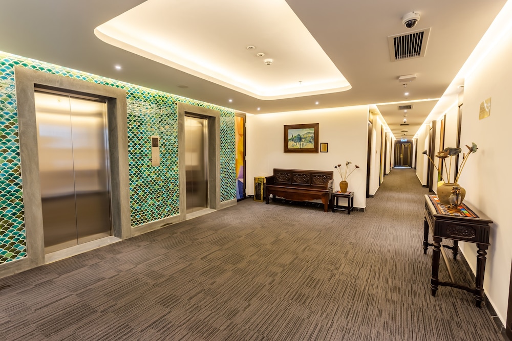 White Lotus hotel Hue 10/50
