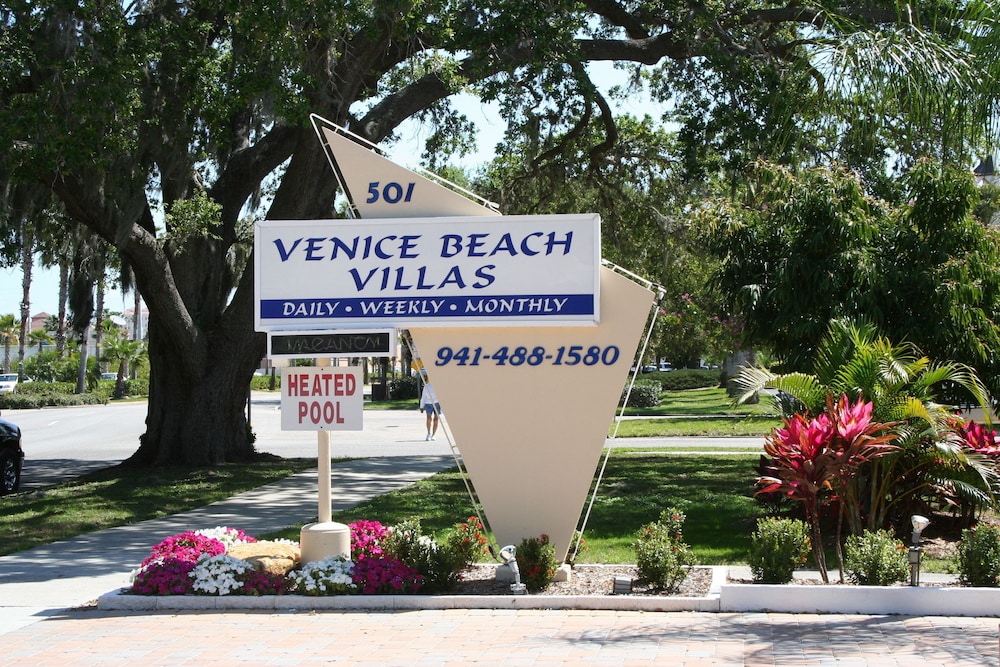 Venice Beach Villas 5/61