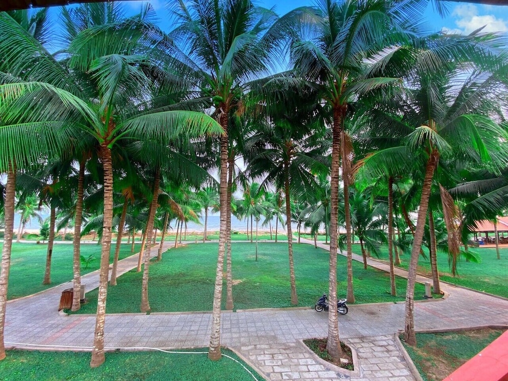 Dat Lanh Resort 57/65