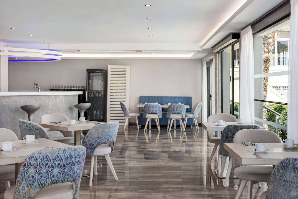 TRYP by Wyndham Corfu Dassia 53/69