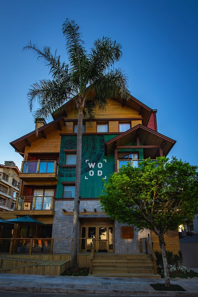 Hotel Wood 2/46