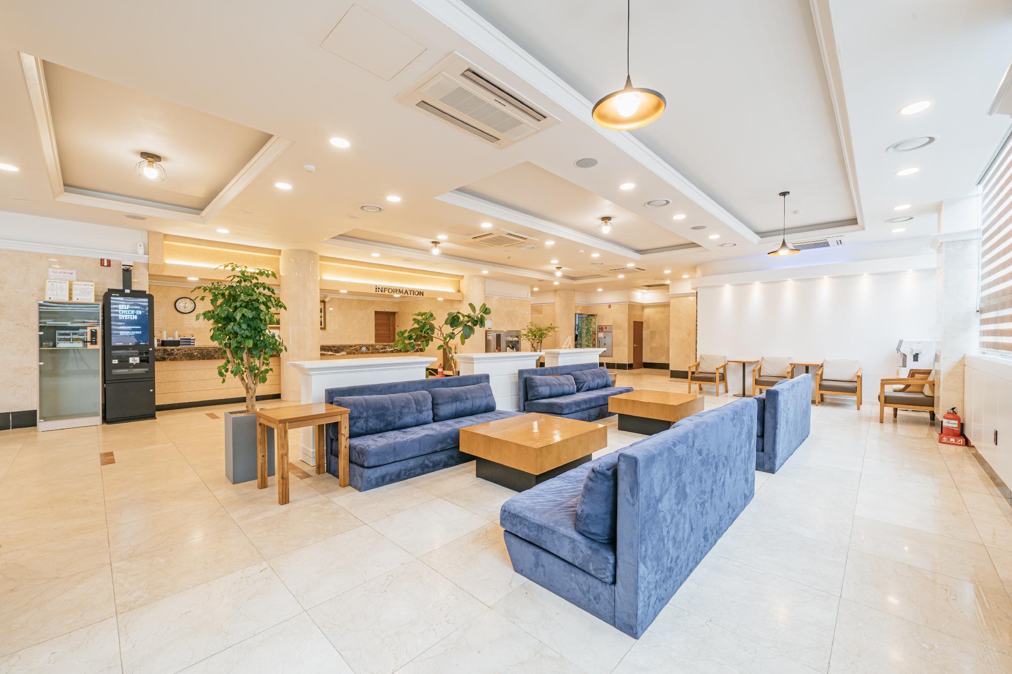 Jeju Parkside Hotel 57/65
