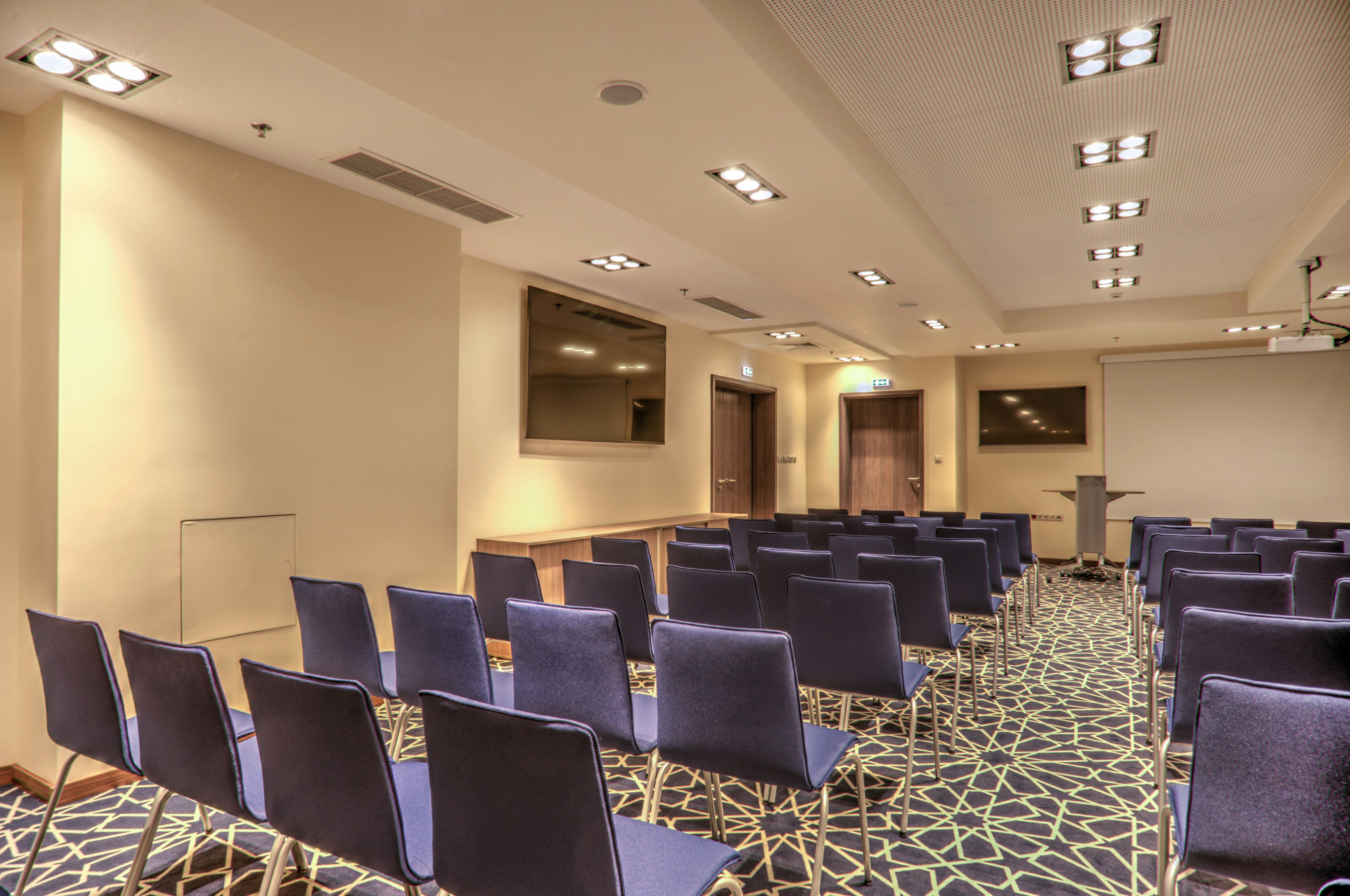 Holiday Inn Plovdiv 61/76