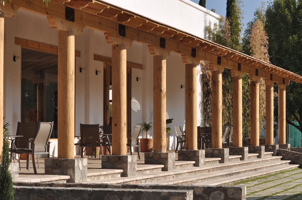 HOTEL HACIENDA CANTALAGUA GOLF 7/65