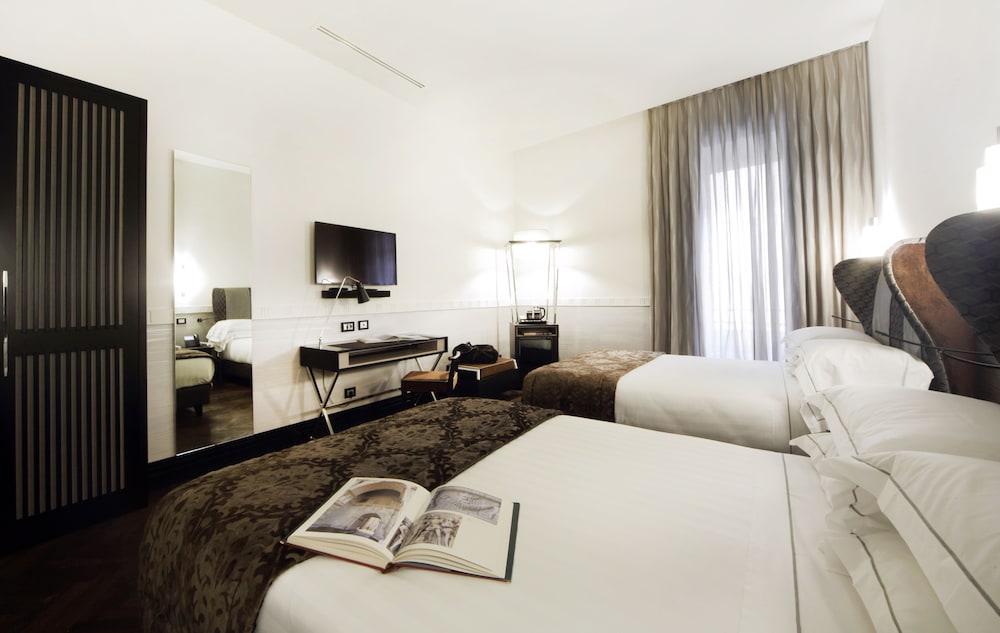 Unica Suite Rome 11/63