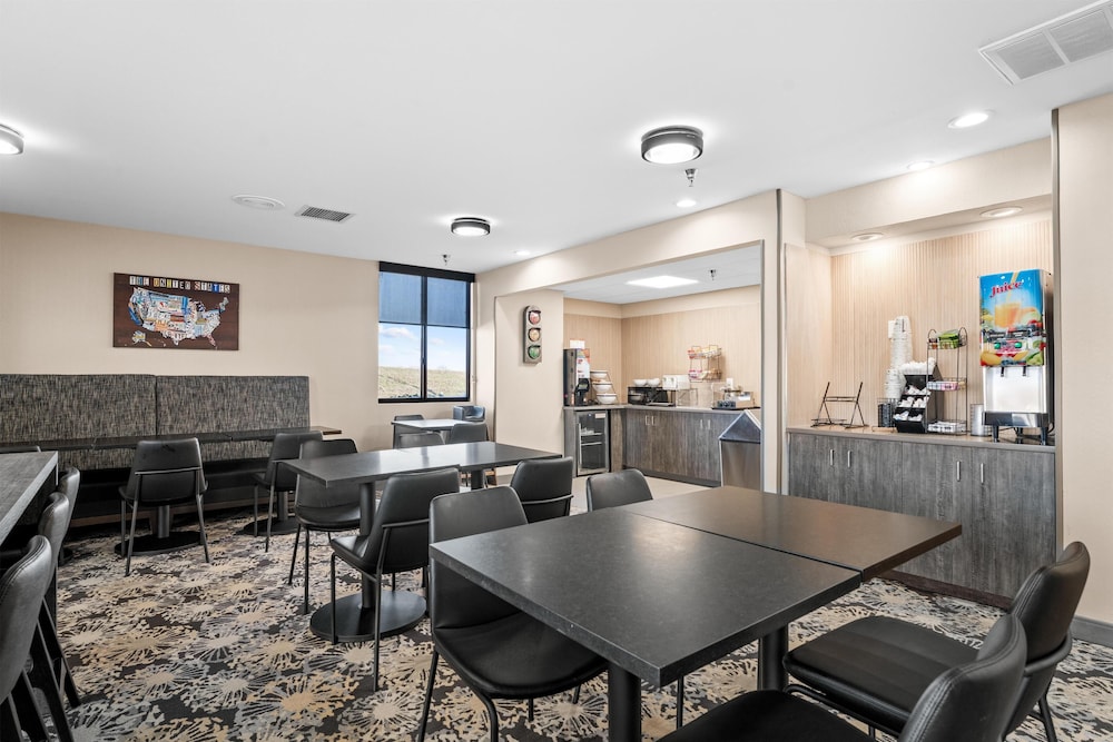Best Western Courtview Hotel 51/68