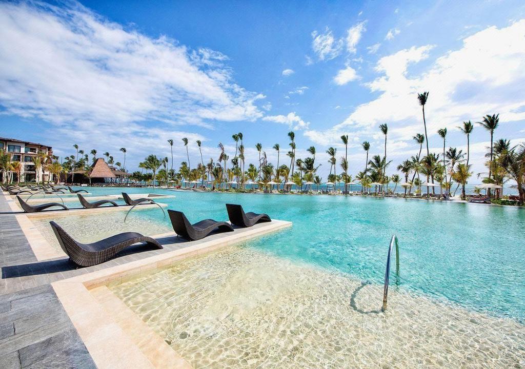 Amwaj Blue Beach Resort &amp; Spa 51/57