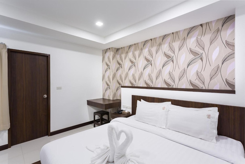U HATYAI HOTEL 32/65