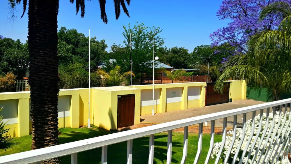 Kimberley Manor Guesthouse 42/50