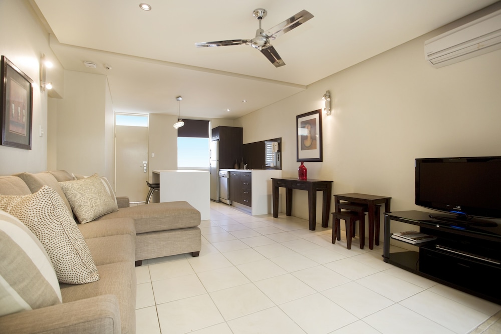 Maison Noosa 61/81
