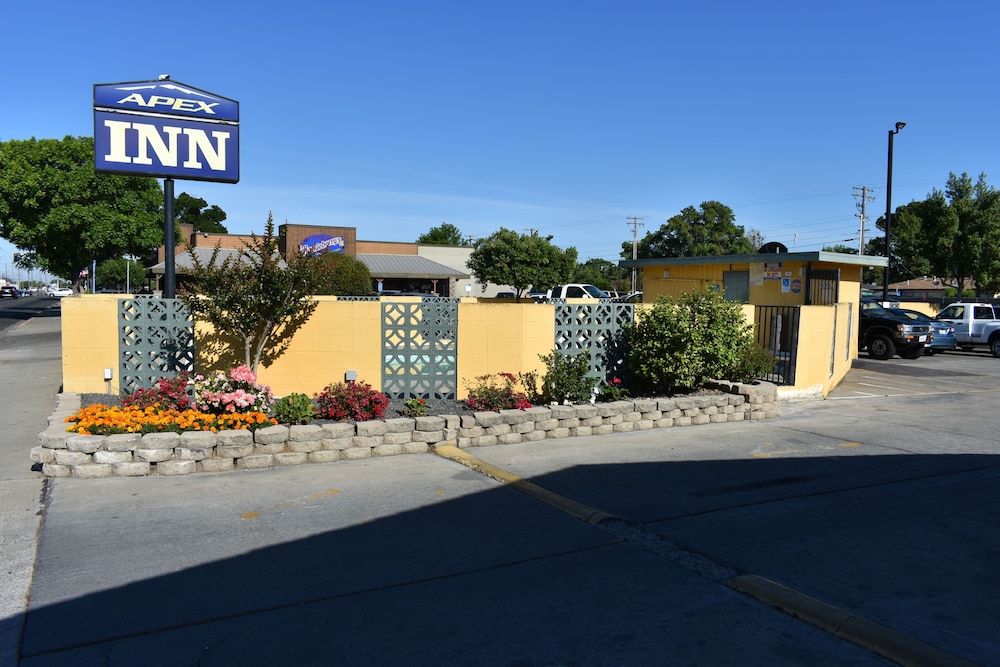 Apex Inn 46/51