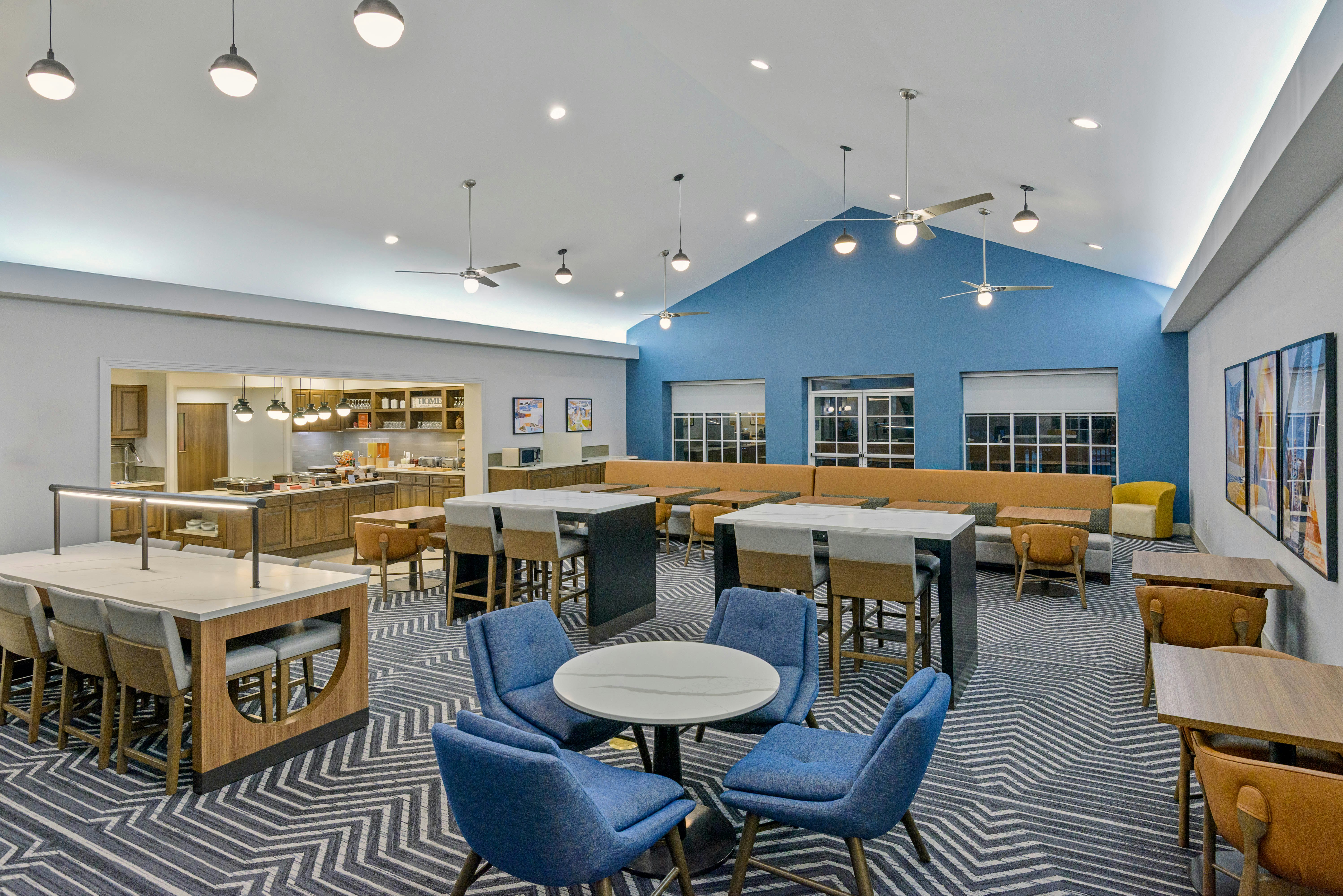 Homewood Suites By Hilton Orlando-Ucf Area 42/66